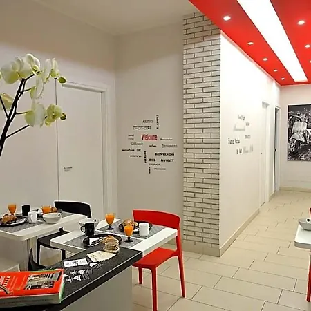G＆g特拉斯特福勒酒店 住宿加早餐酒店